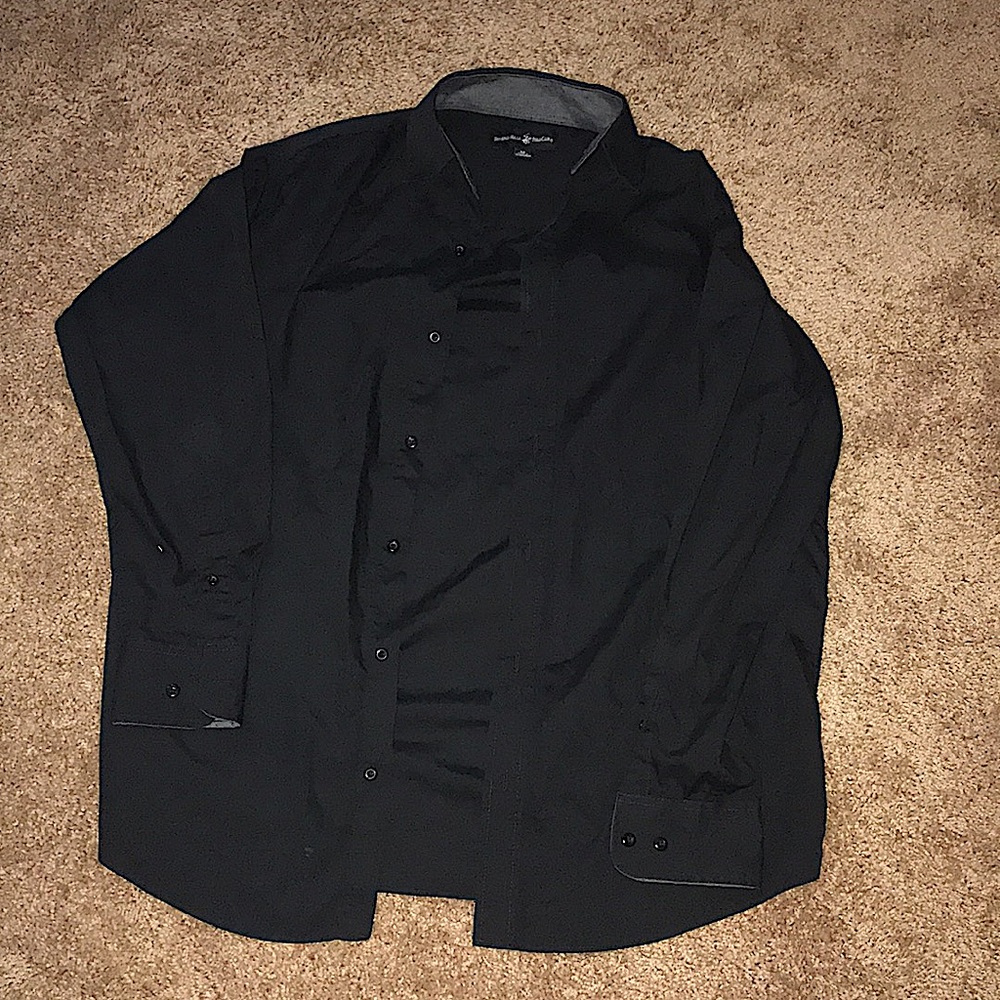 Mens Polo Club size medium button up Polo, Brand new
